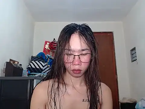 Snapshot of AsianFuckBuddies chatting on October 3, 2025, 1:13 am AsianFuckBuddies online show from October 3, 2025, 1:13 am