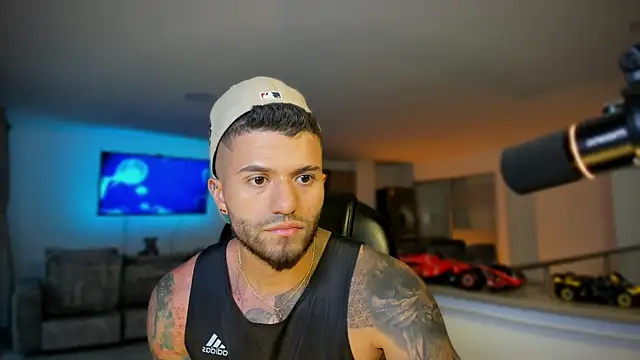 Frank Farrell online show from September 8, 2025, 10:53 pm