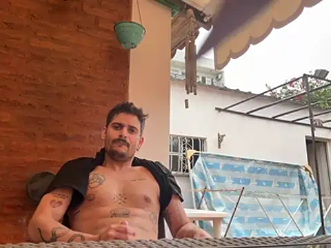 Snapshot of mrtnivnn chatting on January 10, 2026, 7:26 pm mrtnivnn online show from January 10, 2026, 7:26 pm