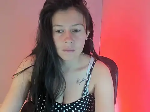 sandyquinnxx online show from December 14, 2025, 5:51 pm