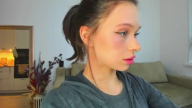 Kossie  online show from March 15, 2025, 1:29 pm