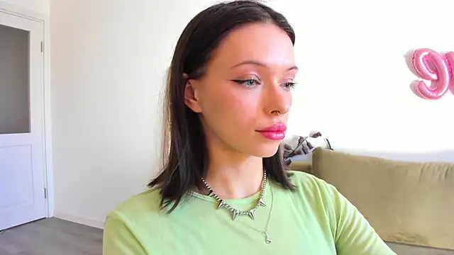 Kossie  online show from March 22, 2025, 9:24 am