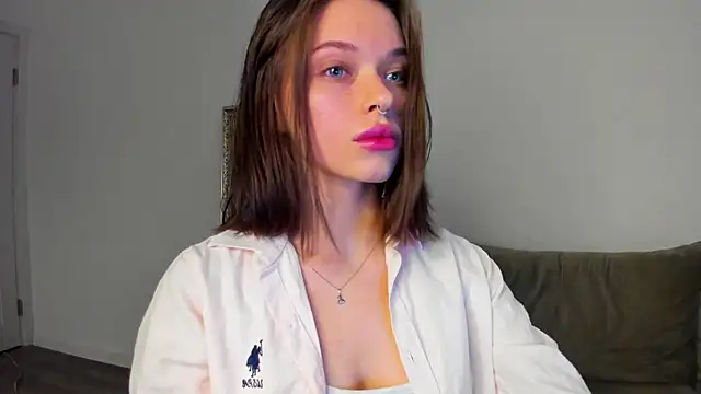 Kossie  online show from November 30, 2025, 11:42 pm