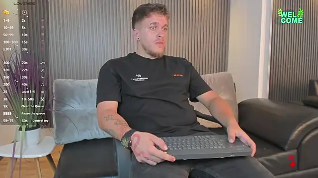 keane lee online show from December 4, 2024, 7:45 pm