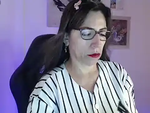 Chayla Ruiz online show from January 22, 2025, 3:07 pm