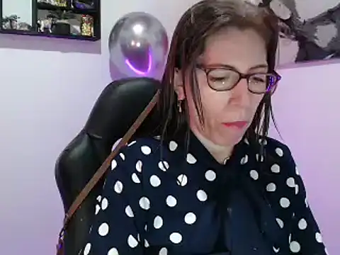 Chayla Ruiz online show from February 25, 2025, 10:29 pm