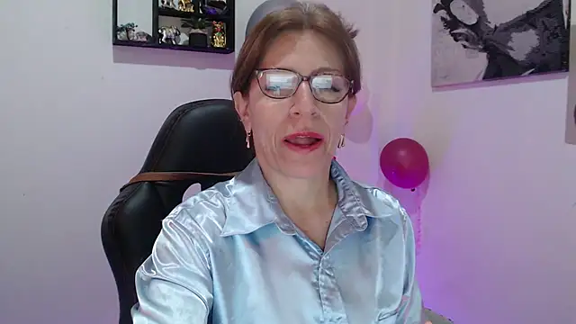 Chayla Ruiz online show from March 19, 2025, 5:17 pm