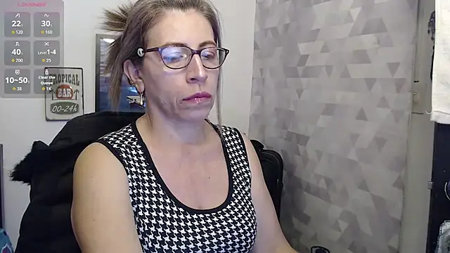 Chayla Ruiz online show from September 12, 2025, 7:14 pm