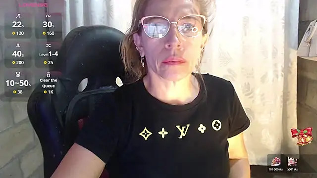 Chayla Ruiz online show from March 15, 2026, 9:10 pm