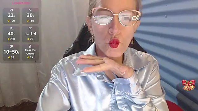 Chayla Ruiz online show from April 18, 2026, 9:02 am