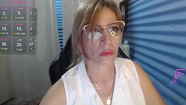 Chayla Ruiz online show from June 6, 2026, 11:09 pm