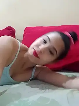 molymeneses online show from January 4, 2025, 7:02 pm