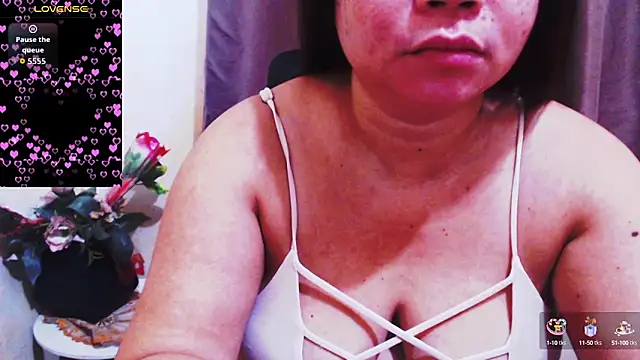 Alliayah Hollyx online show from September 22, 2025, 7:49 pm