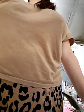 NansyyyaLiannkkaasssssa78 online show from January 14, 2025, 5:34 pm