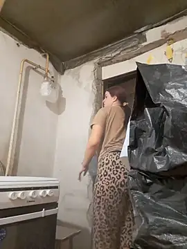 NansyyyaLiannkkaasssssa78 online show from January 15, 2025, 6:29 pm