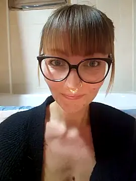 MissMialicious online show from February 11, 2025, 9:03 pm