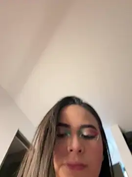 jailyncam  online show from June 18, 2026, 3:38 pm
