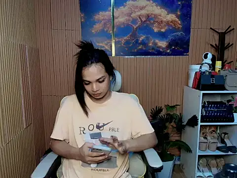 Deliciouscumsxz online show from March 26, 2026, 4:23 pm