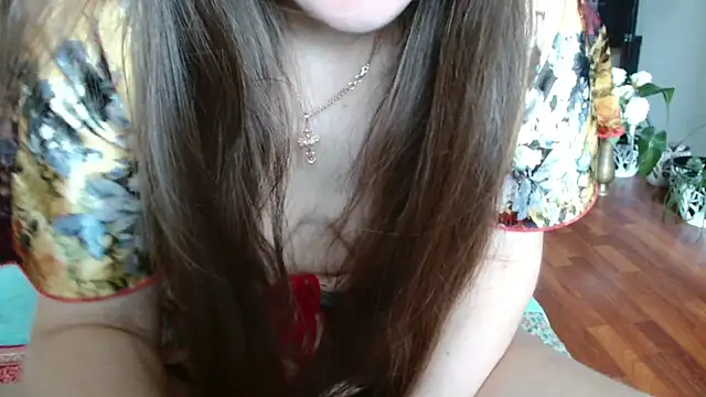 KiraGoldens online show from April 30, 2026, 9:59 am