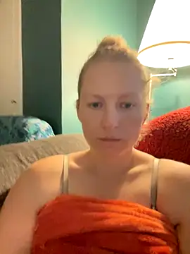 Girlnina-1995 online show from October 24, 2025, 7:16 am