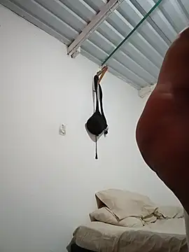 Bigassmommy x online show from July 5, 2026, 6:37 pm