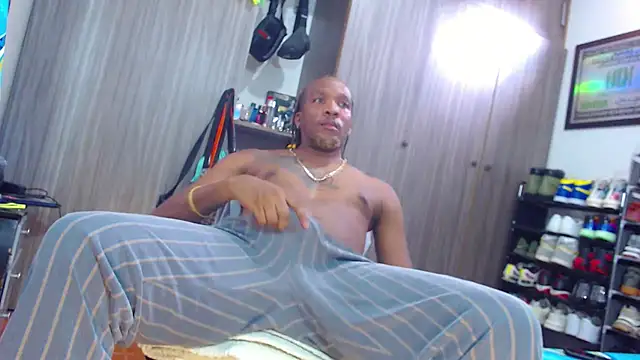 Snapshot of bigdickxblackx chatting on June 11, 2026, 8:29 pm bigdickxblackx online show from June 11, 2026, 8:29 pm