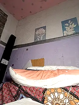 Snapshot of hotbabes163 chatting on March 10, 2025, 10:26 am hotbabes163 online show from March 10, 2025, 10:26 am