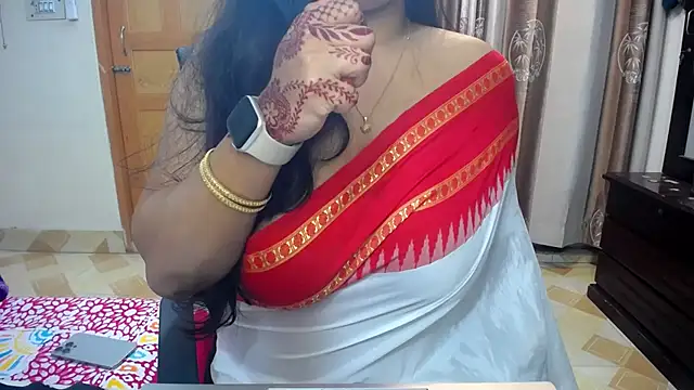 lady maeda  online show from December 25, 2024, 7:34 pm