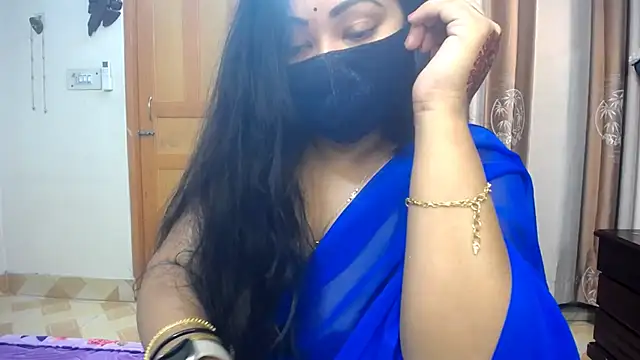 lady maeda  online show from February 1, 2025, 6:51 pm