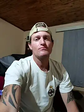 Snapshot of the-billy-blue chatting on May 17, 2026, 9:11 pm the-billy-blue online show from May 17, 2026, 9:11 pm