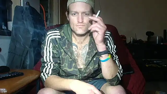 Snapshot of the-billy-blue chatting on June 4, 2026, 11:22 pm the-billy-blue online show from June 4, 2026, 11:22 pm