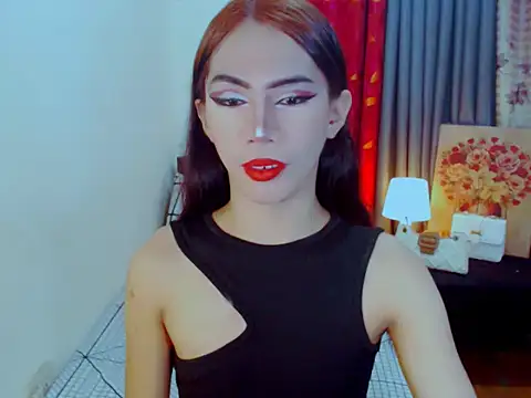 ELLIZABETHFORCUMXX online show from October 24, 2025, 9:49 am