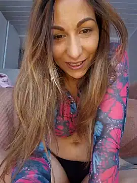 Lola-Roxx online show from May 14, 2026, 1:29 pm