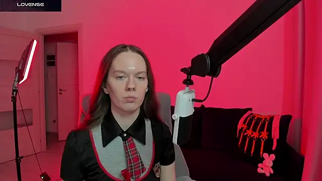 DivineBite online show from February 19, 2026, 5:31 pm