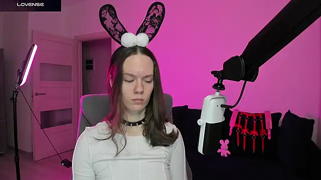 DivineBite online show from February 23, 2026, 2:36 pm