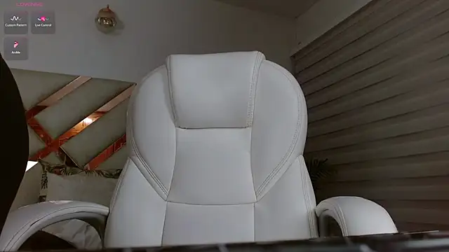 kimara lion online show from December 19, 2024, 3:40 am