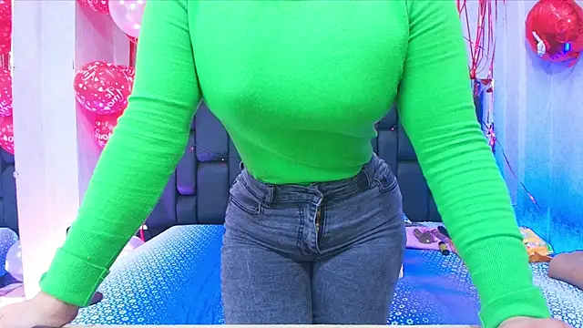  carolina fox online show from February 14, 2025, 3:11 am