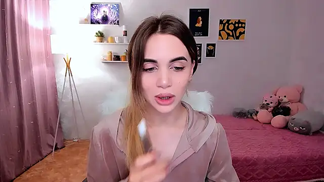 aPieceOfJoy online show from February 26, 2025, 9:27 pm