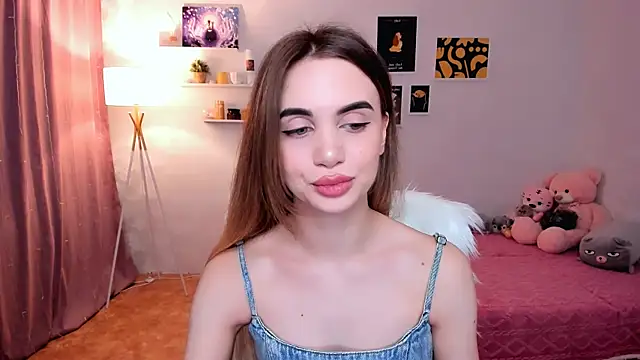 aPieceOfJoy online show from February 28, 2025, 10:28 pm