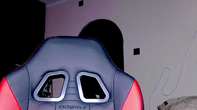 karo123421 online show from October 11, 2025, 8:29 pm