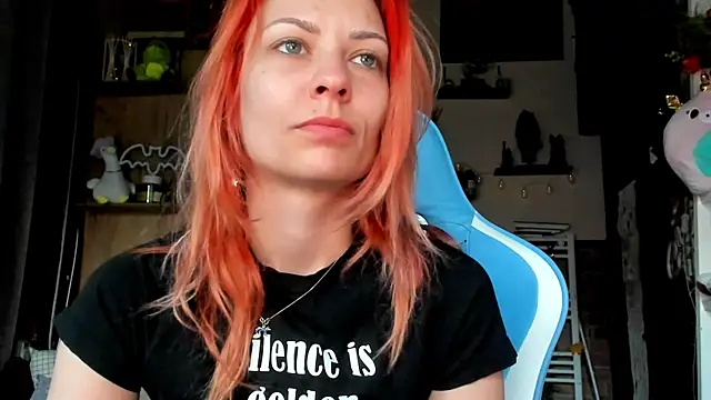 karo123421 online show from April 18, 2026, 3:43 am