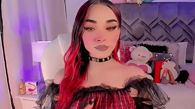 LeyXandrabraz online show from December 29, 2024, 8:37 pm