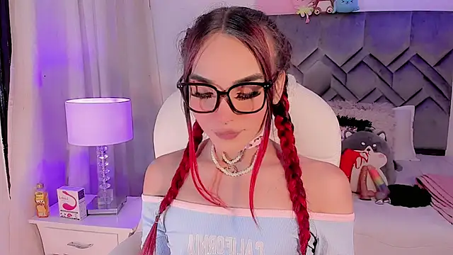 LeyXandrabraz online show from January 12, 2025, 9:29 pm