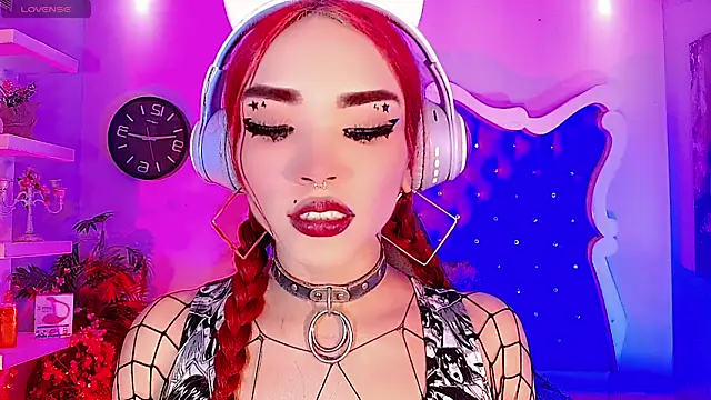 LeyXandrabraz online show from April 21, 2026, 1:42 am