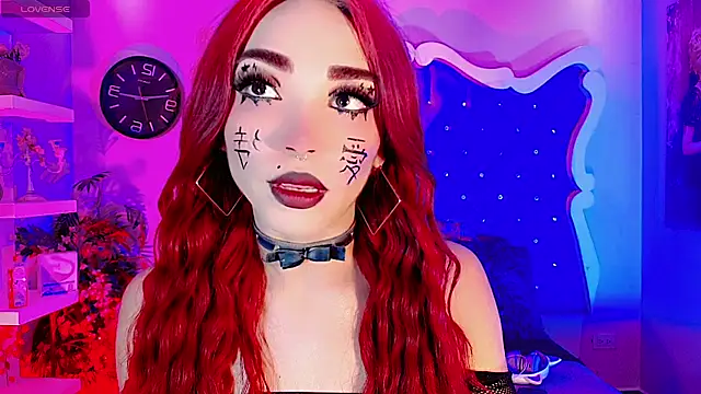 LeyXandrabraz online show from April 21, 2026, 7:50 pm