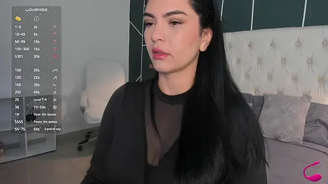 Veronicalanx1 online show from September 9, 2025, 12:15 pm