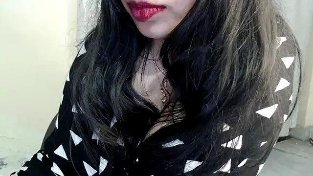 Snapshot of HOT_CHILLY chatting on February 6, 2025, 6:46 pm HOT CHILLY online show from February 6, 2025, 6:46 pm