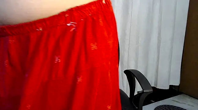 Snapshot of HOT_CHILLY chatting on March 7, 2025, 2:23 pm HOT CHILLY online show from March 7, 2025, 2:23 pm