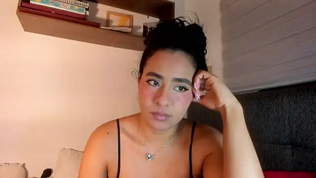 valeryvegas 2 online show from November 25, 2025, 2:33 am