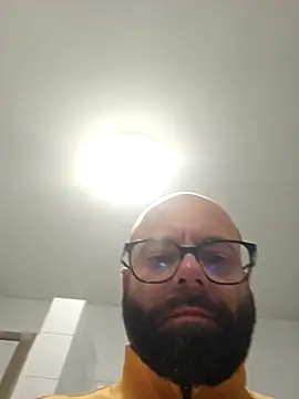 Dolceporco19 online show from October 8, 2025, 4:26 pm